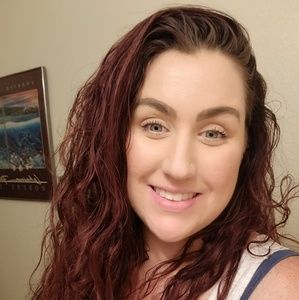 Meet your Posher, Kristina